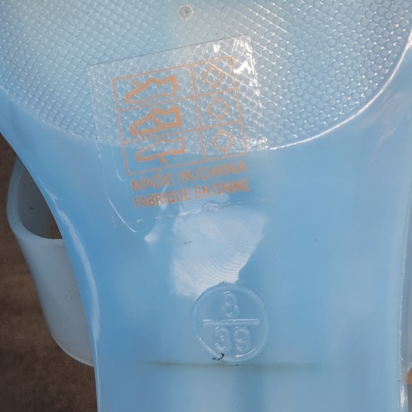Jeffrey Campbell Thong Sandals 8 Blue Jelly Gumdrop Kitten Heel Ankle New $65 - Picture 16 of 16